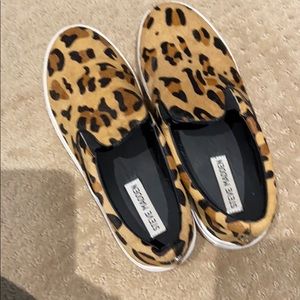 Steve Madden leopard shoes